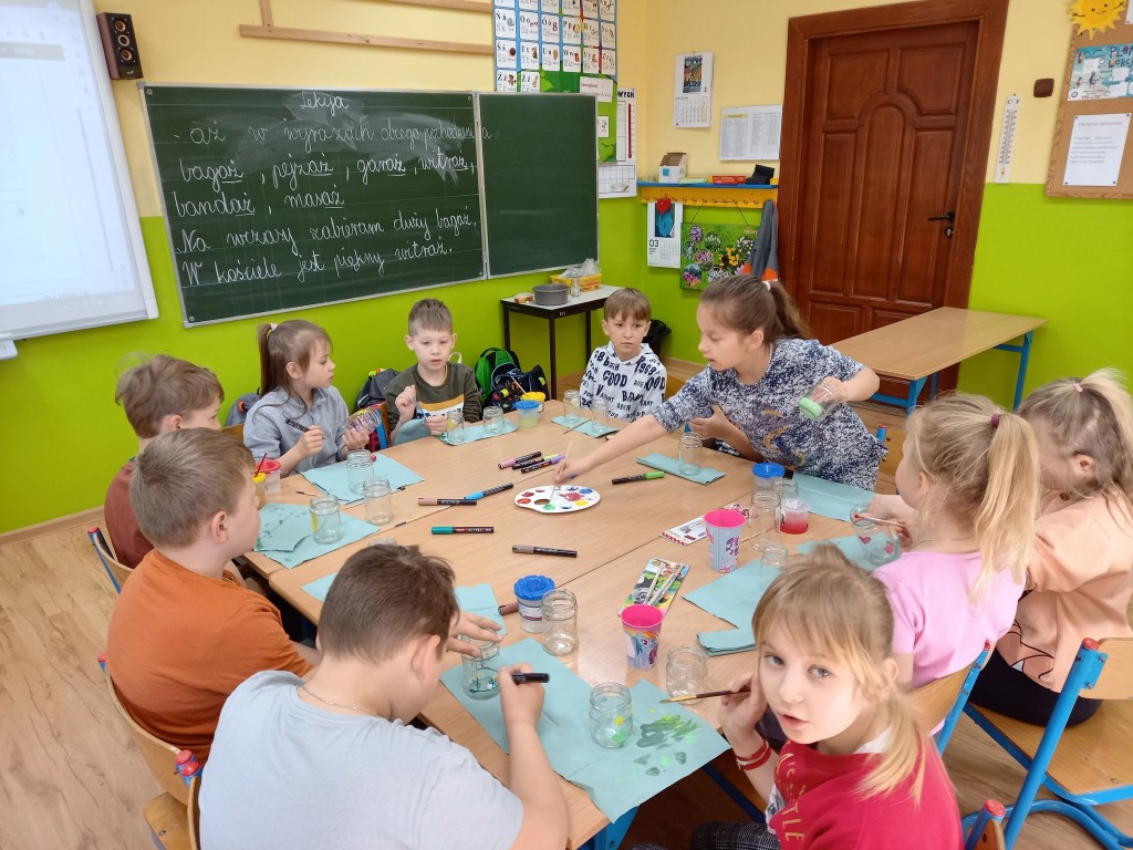 Przygotowania do Dnia Mamy i Taty