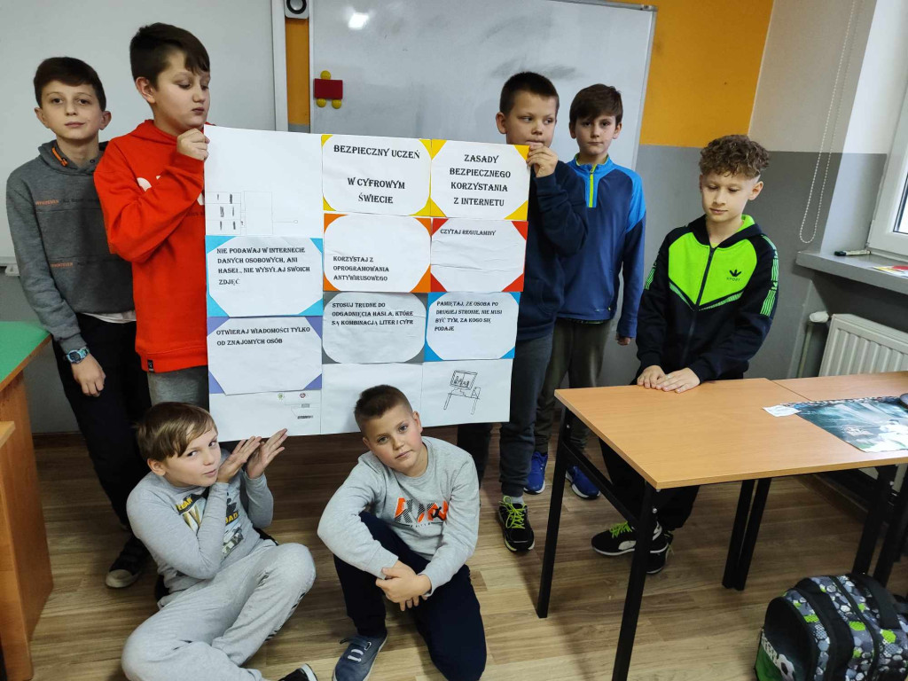Bezpieczny uczeń w cyfrowym świecie