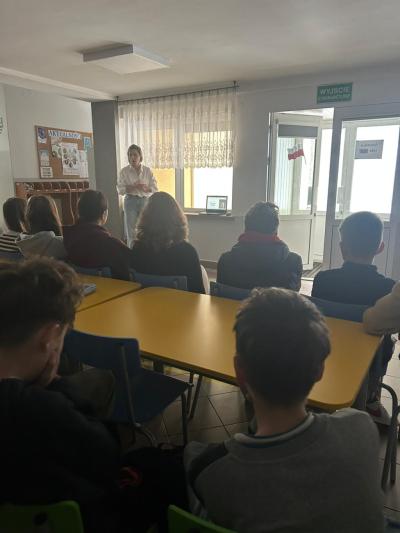 Zdjęcie WhatsApp 2025-11-24 o 17.36.15_91e85562.jpg