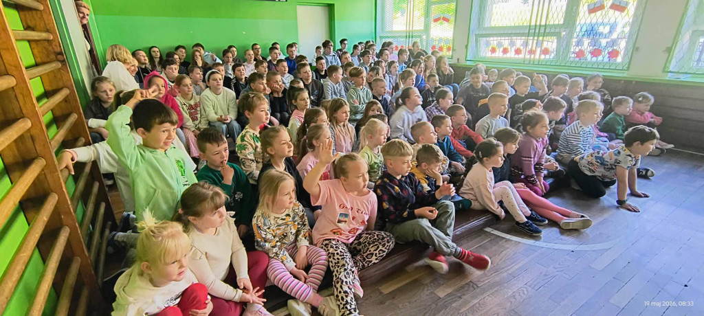 Występ cyrku SZOK